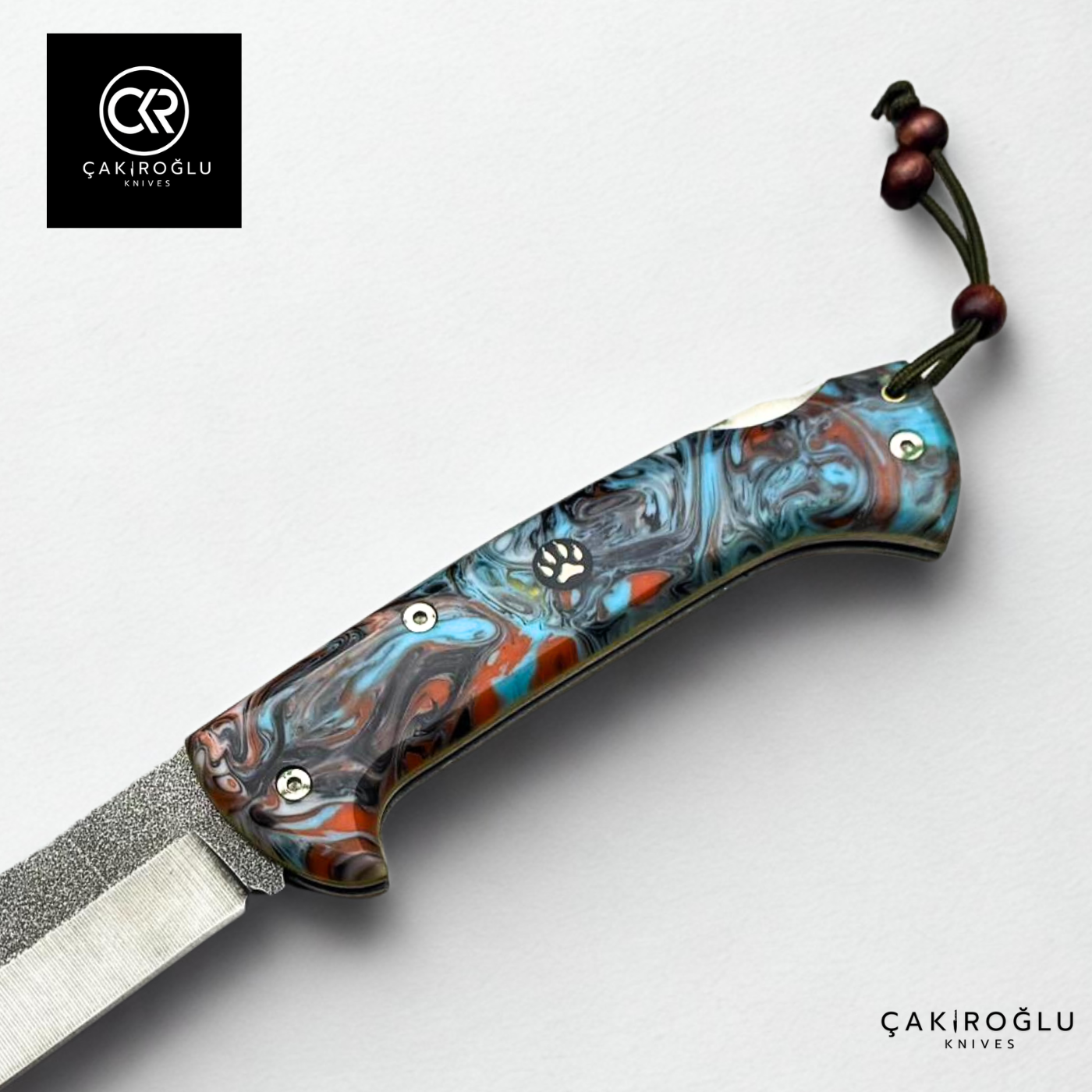 Göxon 207 v2 - Epoxy Amber Handle Handcrafted Knife