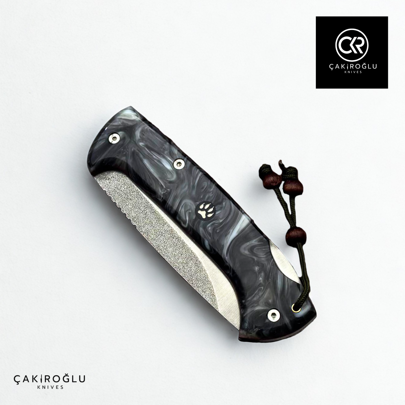 Göxon 207 v2 - Epoxy Amber Handle Handcrafted Knife