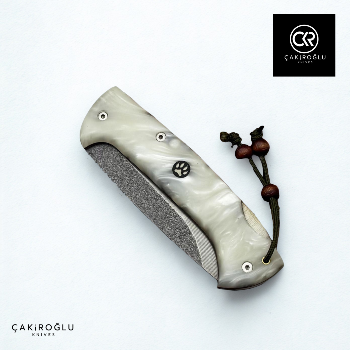 Göxon 207 v2 - Epoxy Amber Handle Handcrafted Knife