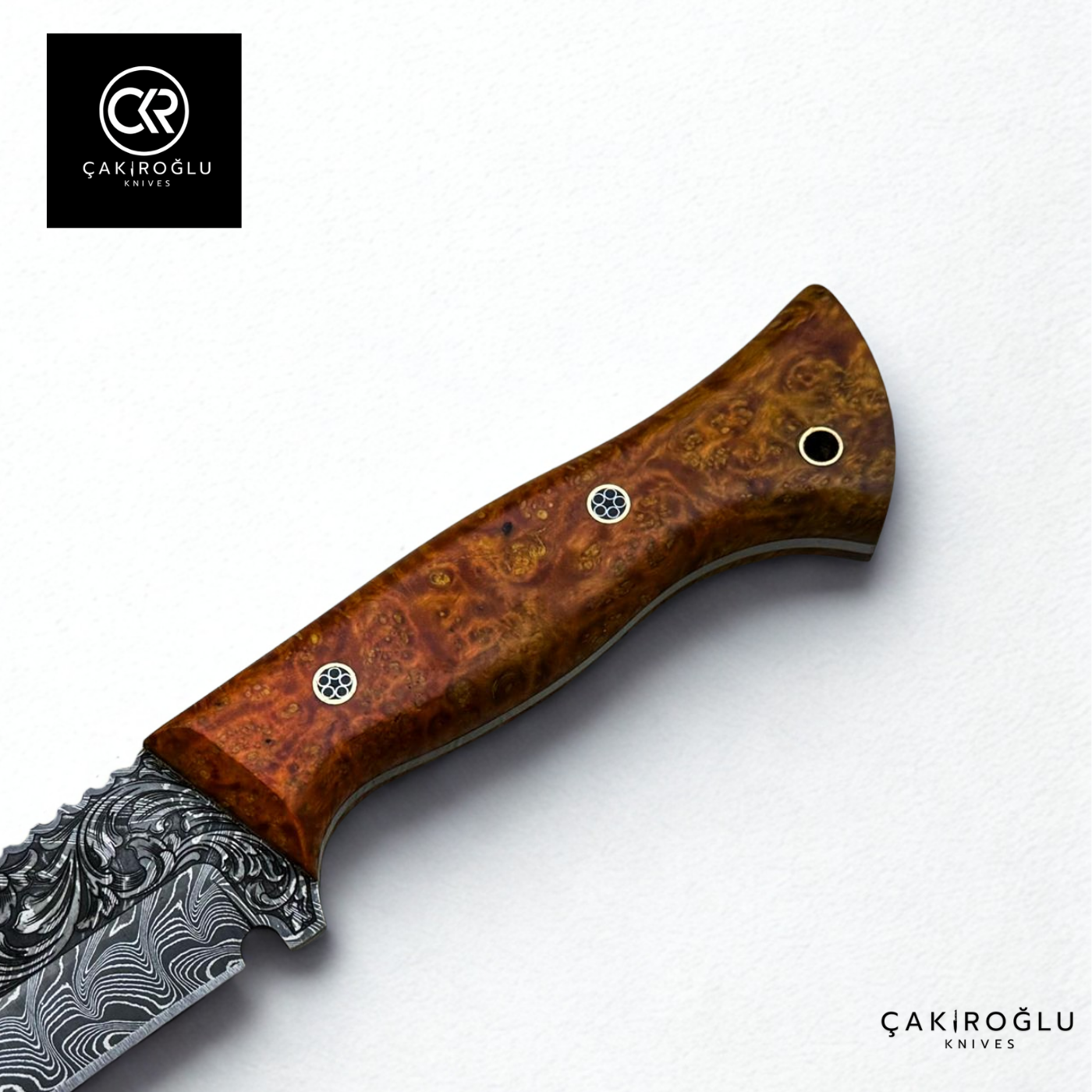 Custom Hancrafted Hunting Knife - Engraved Damascus Steel & Limited Edition
