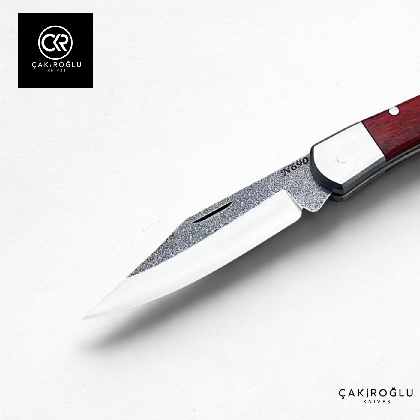 Classic v2 - Handcrafted Folding Knife