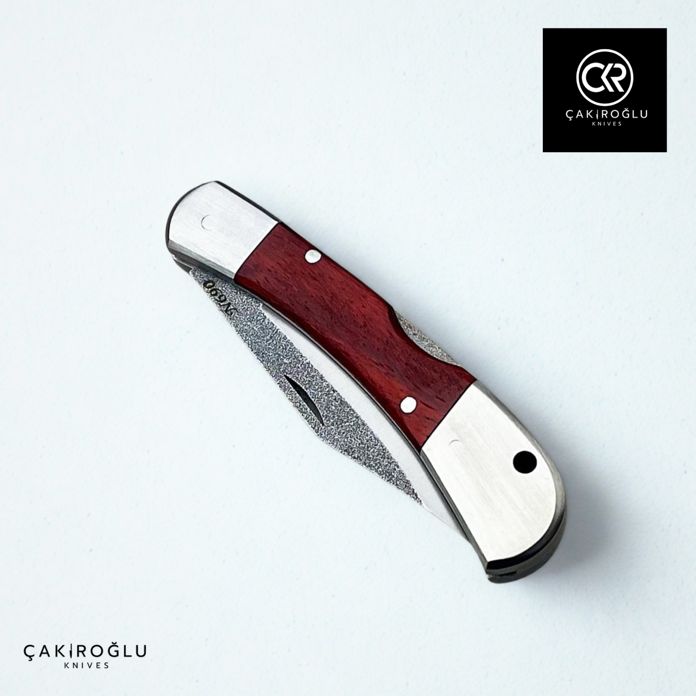 Classic v2 - Handcrafted Folding Knife